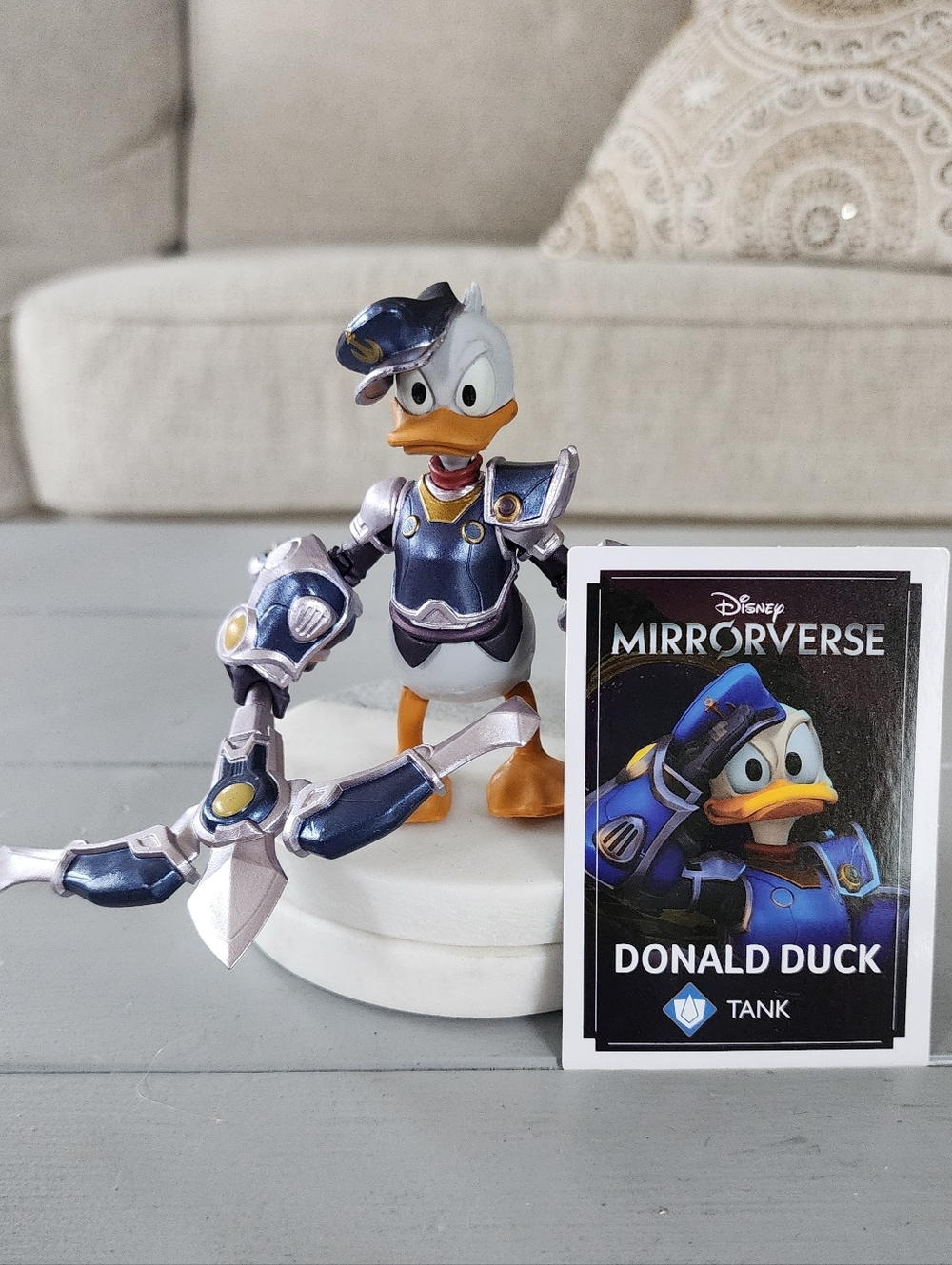 Disney Mirrorverse Wave 2 Donald Duck Action Figure